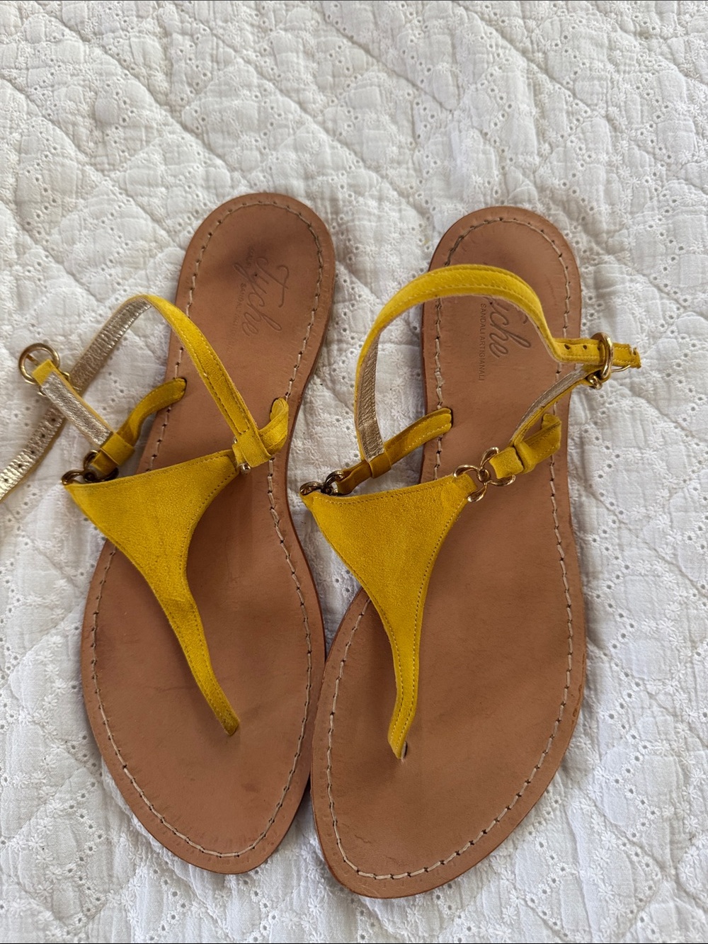 Amalfi Yellow Leather Thong Sandals with Gold Accent